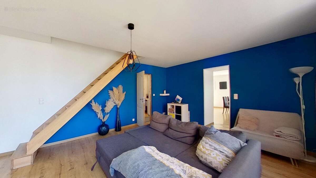 Maison à tavaux - photo 2