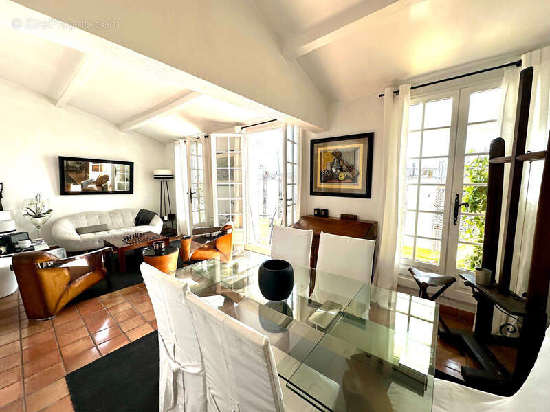 Appartement à AIX-EN-PROVENCE