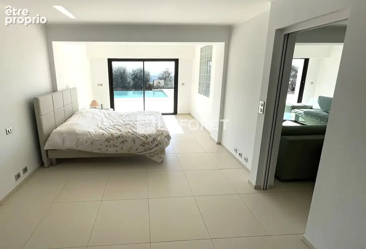 Villa La Gaude 7 pièce(s) 300 m2 - photo 13