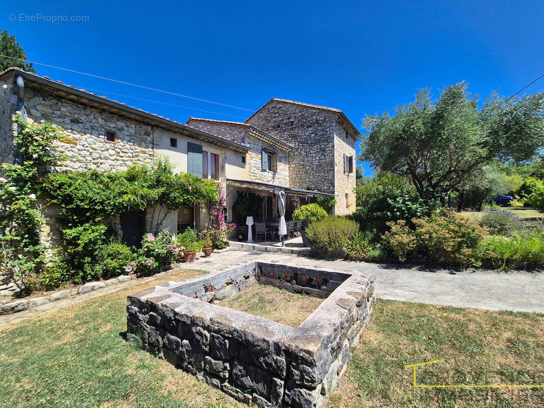 Maison à ALLAN