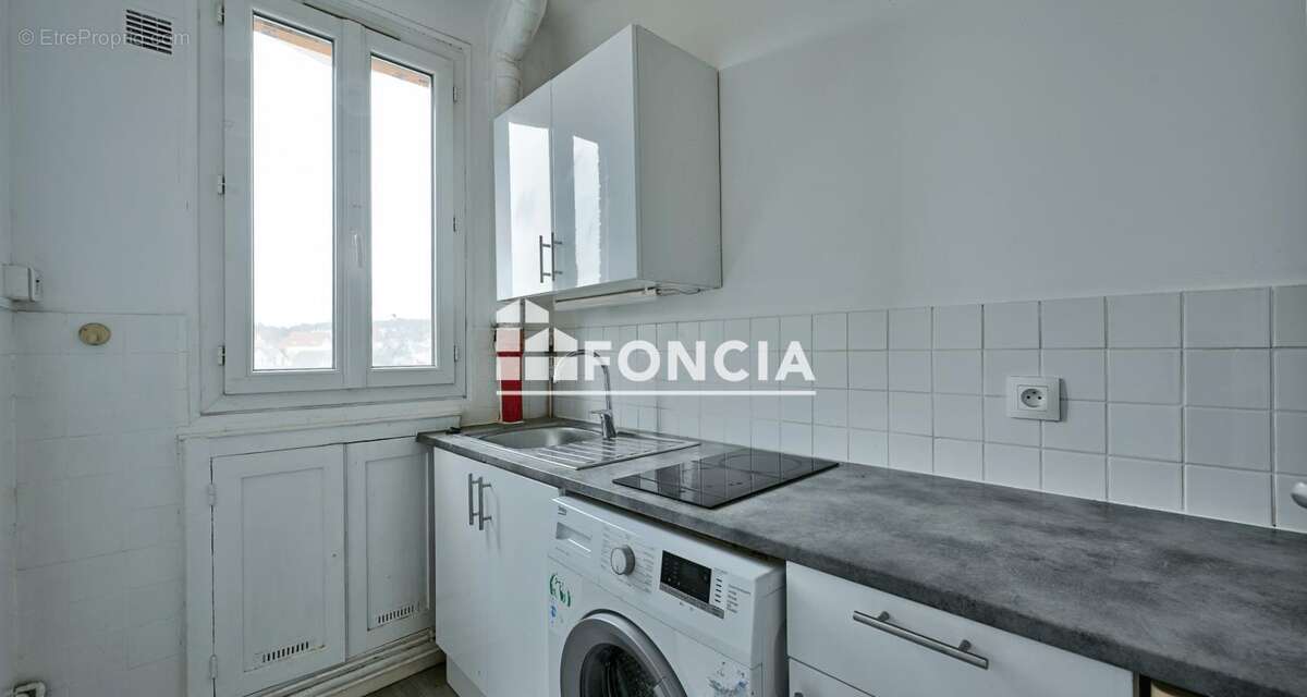 Appartement à VERSAILLES