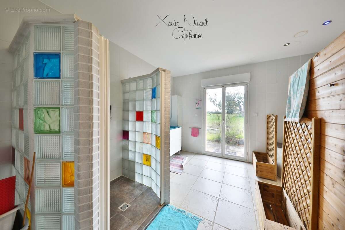 Maison à vendre 8 pièces proche de MANTENAY MONTLIN (01) - photo 12