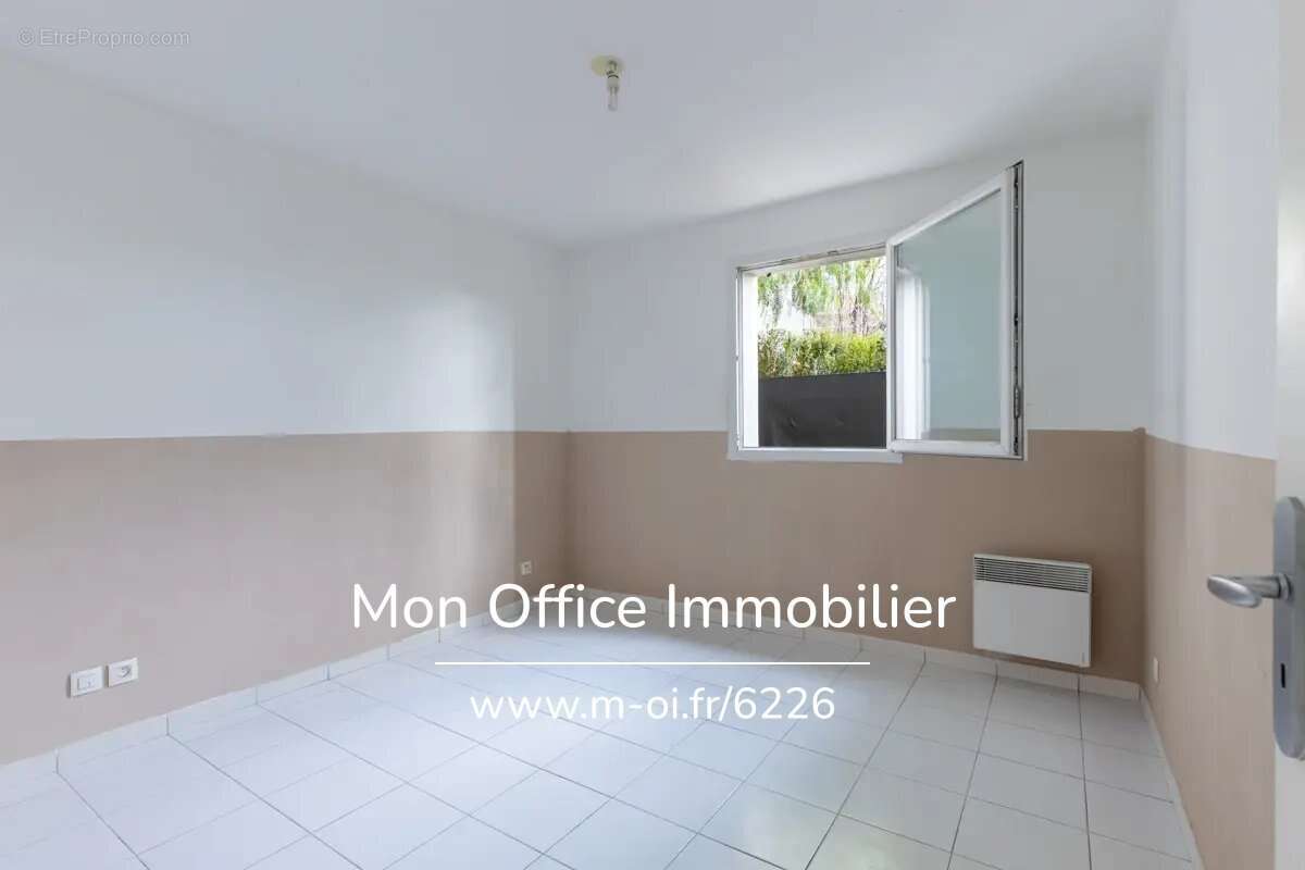 Appartement à MARSEILLE-14E