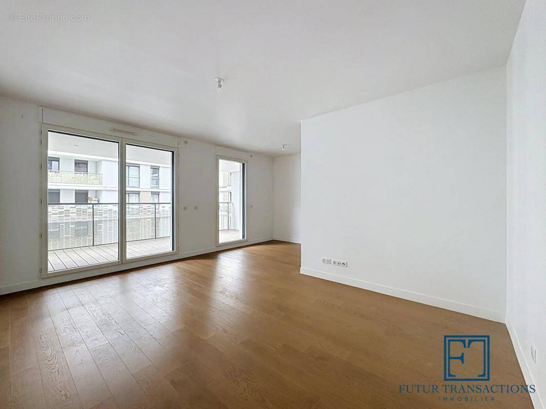 Appartement à ISSY-LES-MOULINEAUX