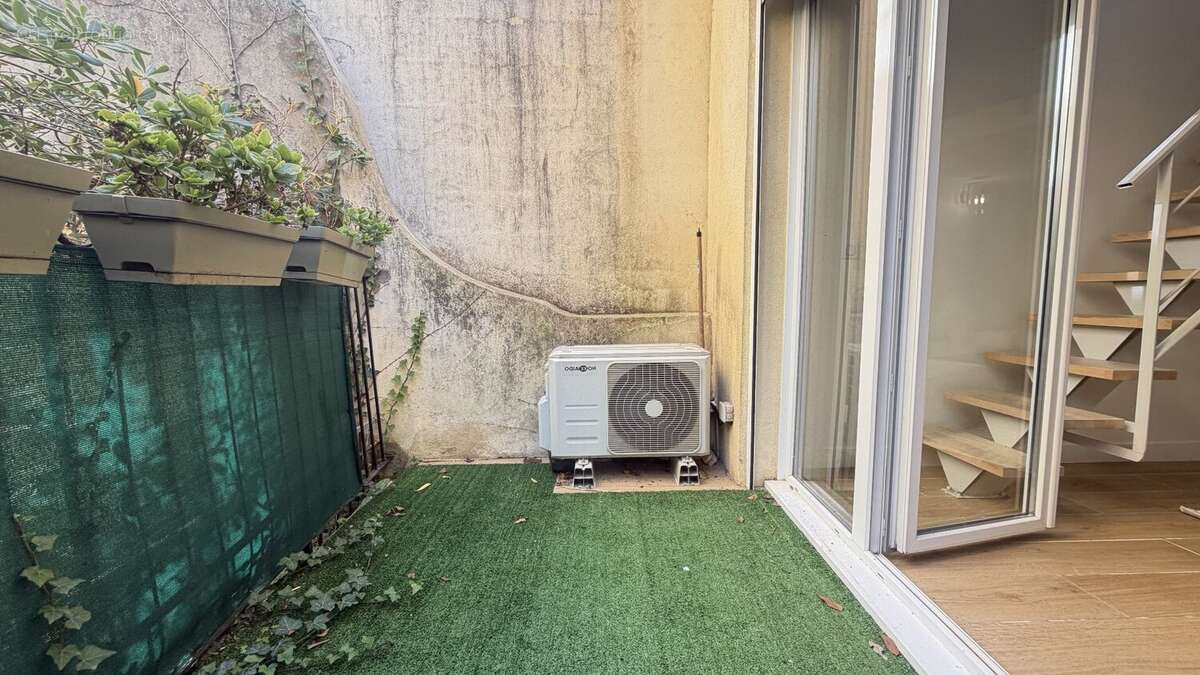 Alpes maritimes (06) - nice magnan  a vendre 2 pieces en duplex  avec terrasse - photo 5