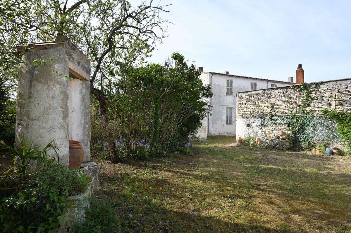 Maison à LA COUARDE-SUR-MER