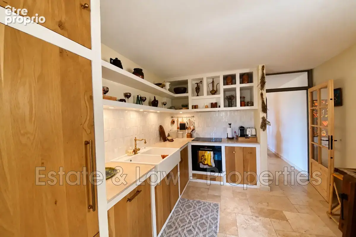 Maison 5 pièces 120 m² à vendre à Cotignac (83570) - photo 4
