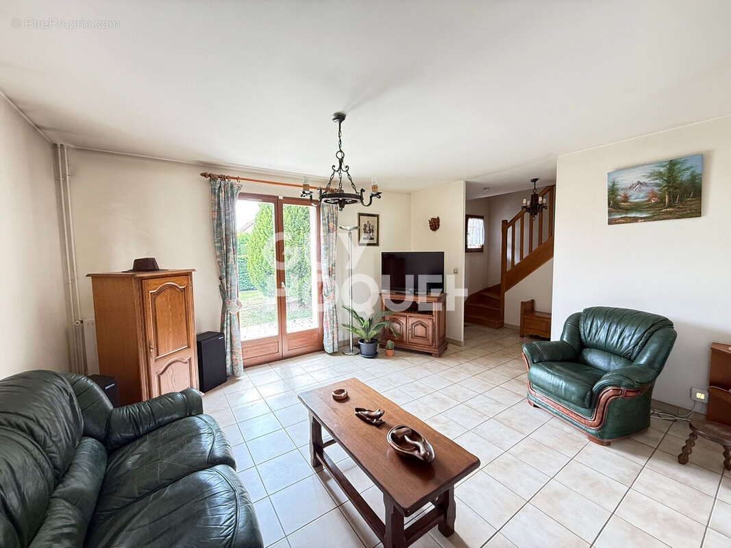 Maison à LONGPONT-SUR-ORGE