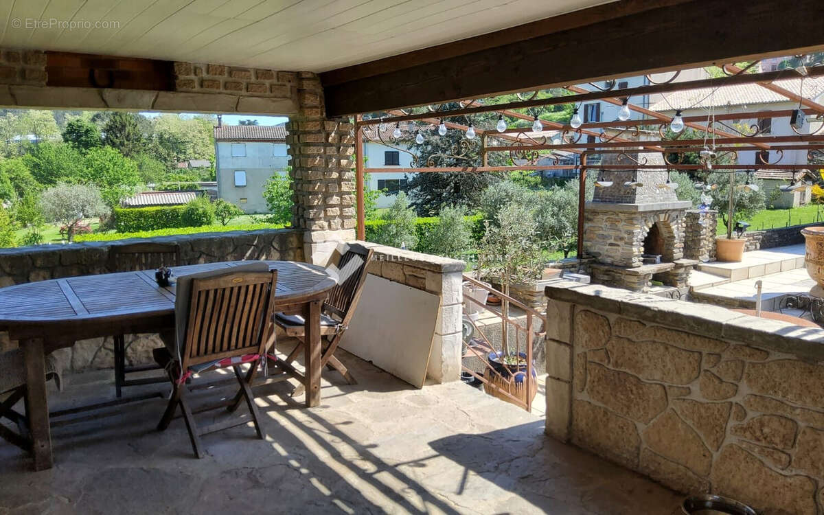 Maison à BESSEGES