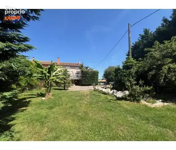 Maison 8 pièces 325 m² à vendre à Cailloux-Sur-Fontaines (69270) - photo 2