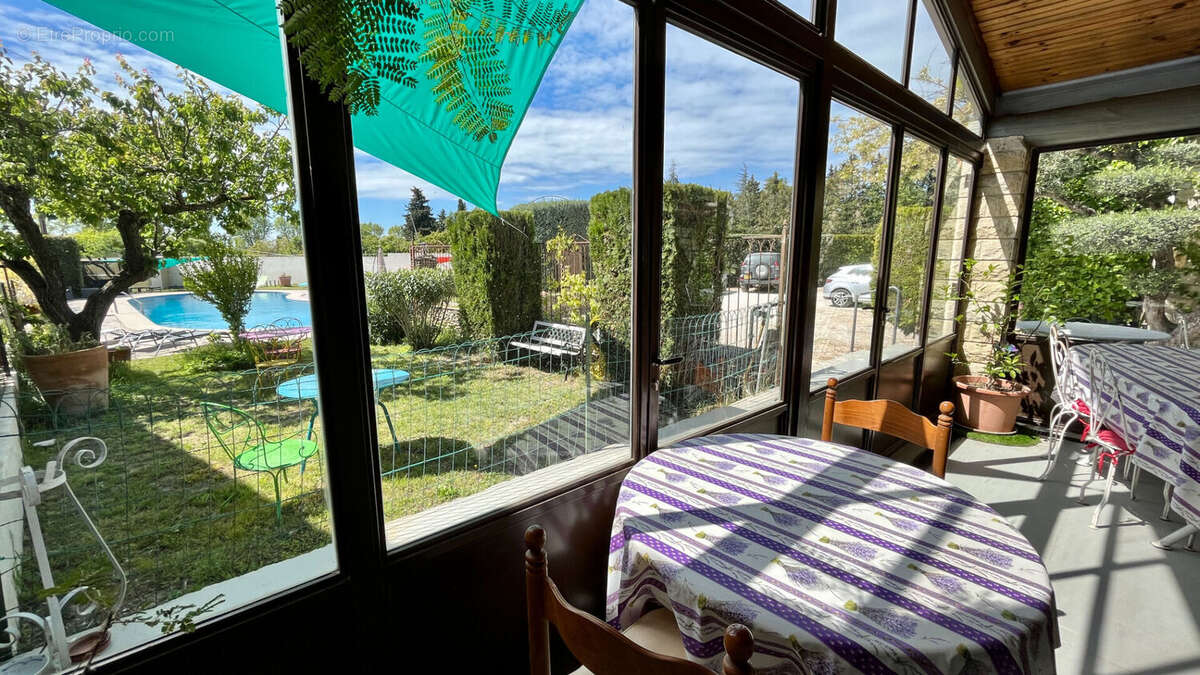 Maison à SAUMANE-DE-VAUCLUSE