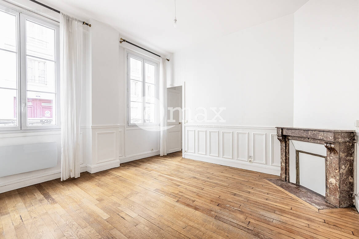 Appartement à LEVALLOIS-PERRET