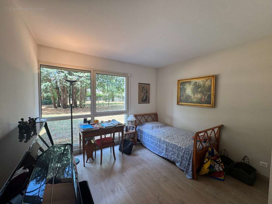 Appartement 165 m² à Bourg-En-Bresse  - photo 7