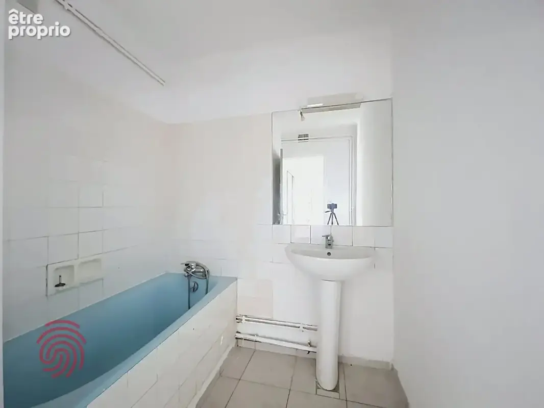 T3 lumineux de 64 m² avec balcons  Résidence sécurisée  Béziers - photo 7