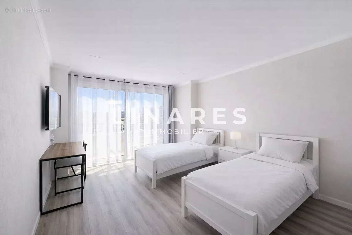 Appartement à MARSEILLE-9E