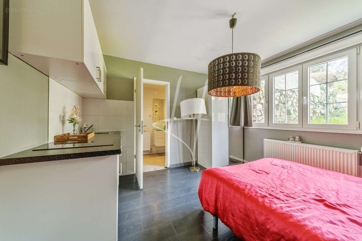 Maison à CORNY-SUR-MOSELLE