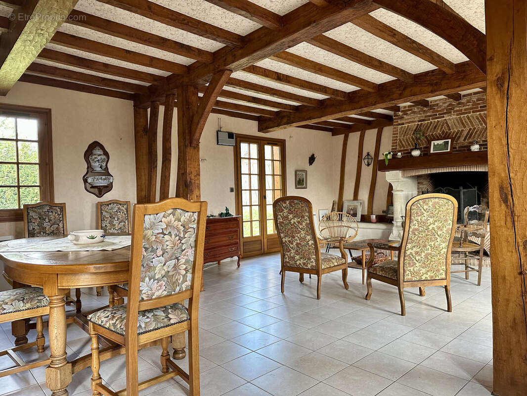 Maison à BLANGY-SUR-BRESLE