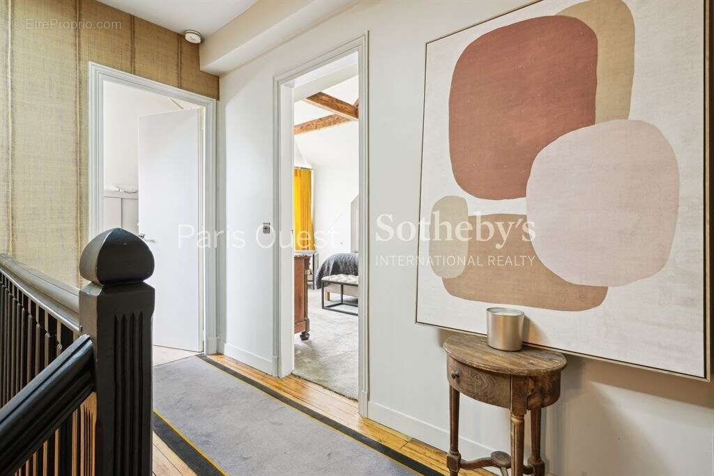Maison à NEUILLY-SUR-SEINE