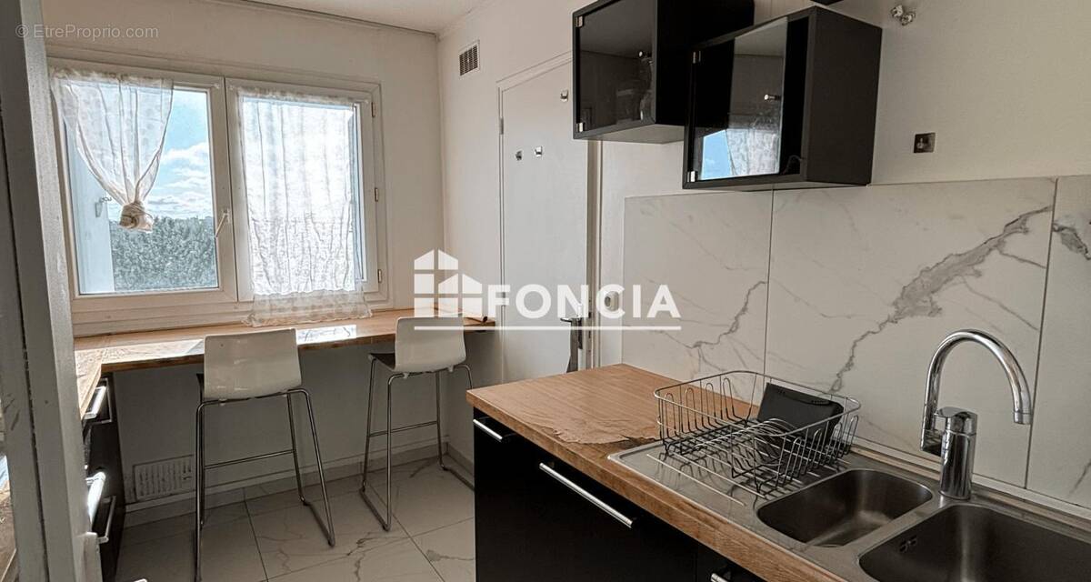 Appartement à SAINT-GRATIEN