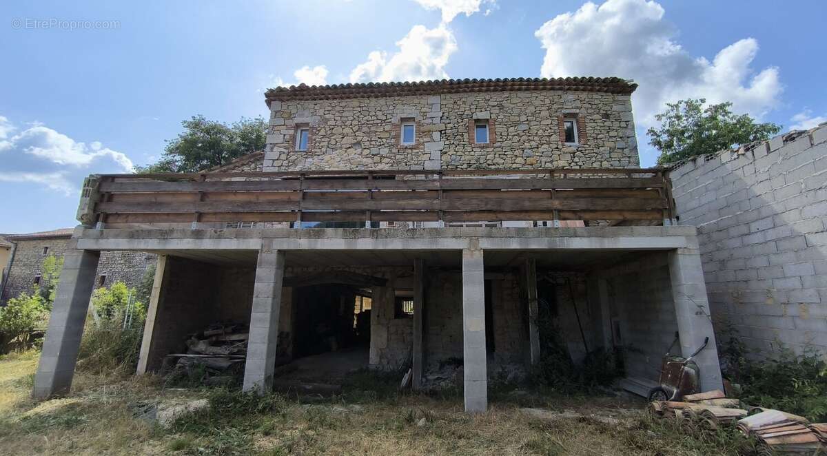 Maison à UZES