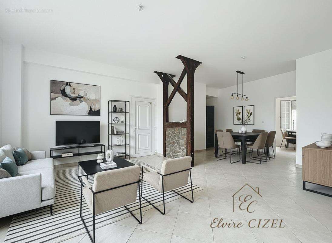 Appartement à MONTLOUIS-SUR-LOIRE