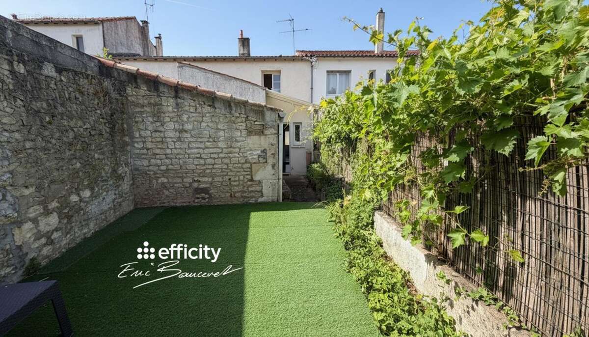 Maison 110 m² à Niort  - photo 11