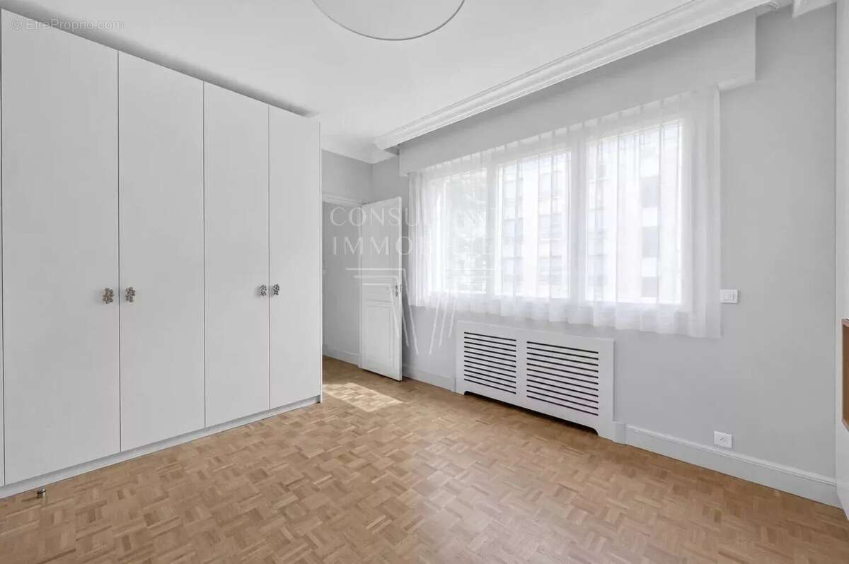 Charles laffitte. appartement familial avec balcons - photo 14