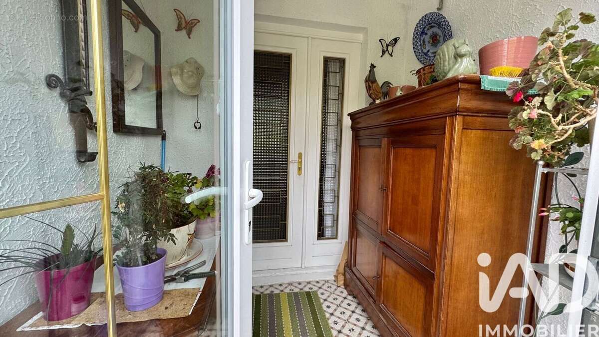 Maison 140 m² à Chatres  - photo 2