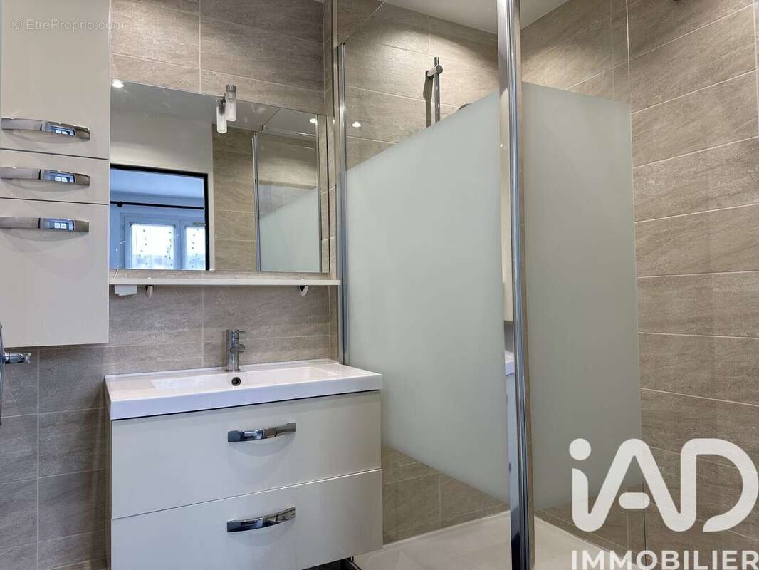 Photo 8 - Appartement à CERGY