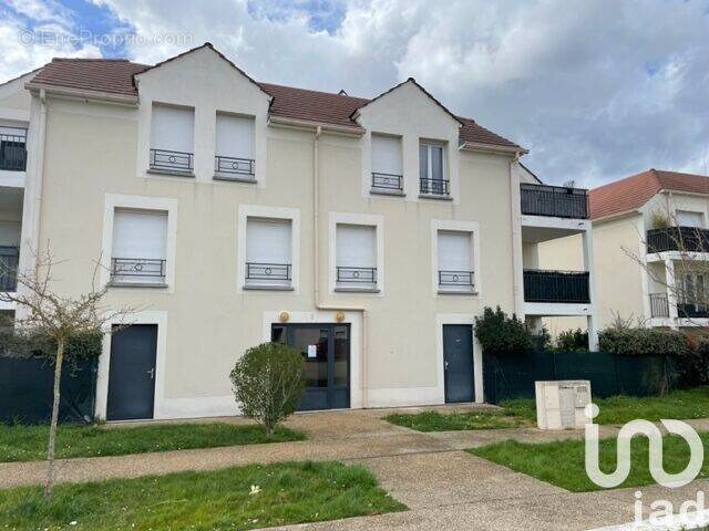 Photo 1 - Appartement à SAINT-FARGEAU-PONTHIERRY