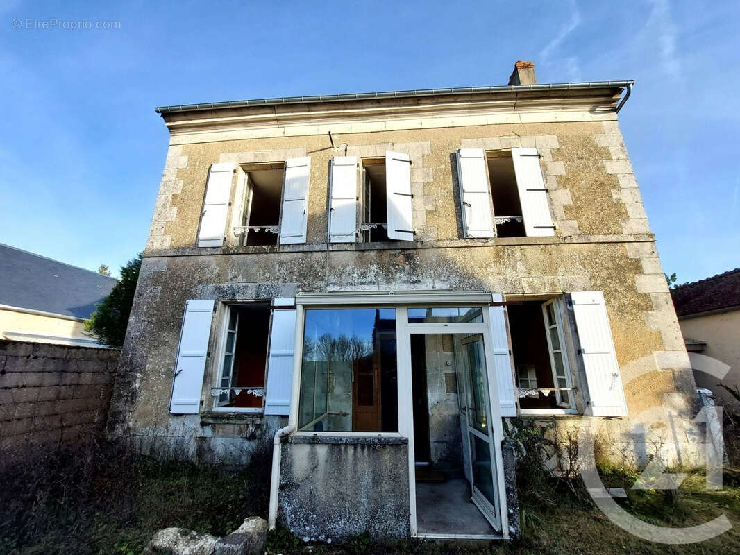 Maison à SEMENTRON
