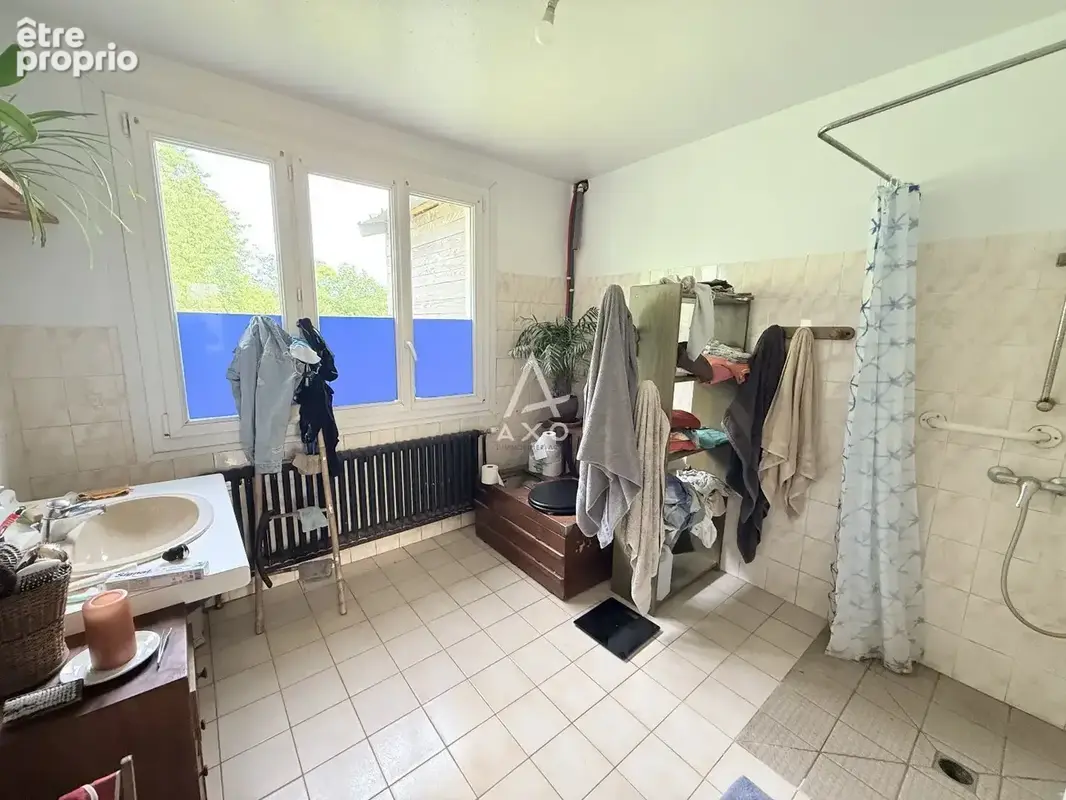 Grande maison de caractère avec dépendances  Un potentiel exceptionnel à la campagne ! - photo 6