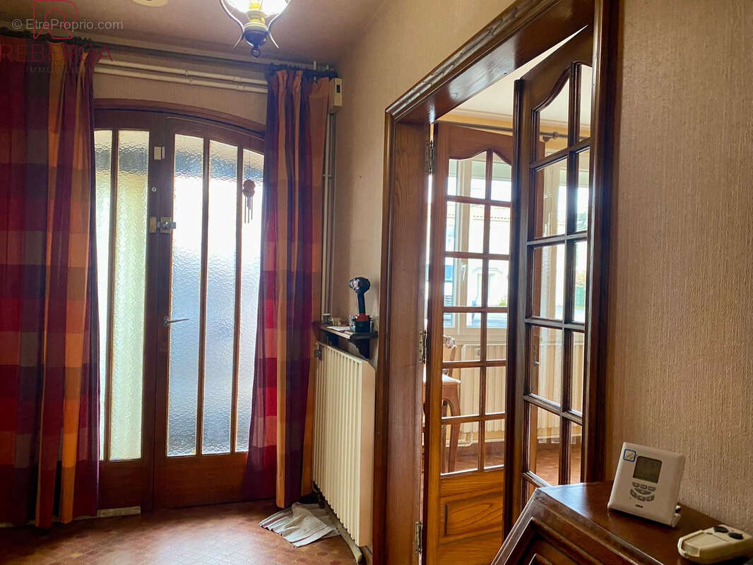 Maison à AUSSILLON