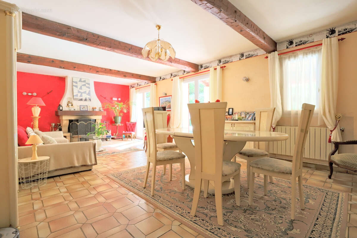 Maison à BELGENTIER