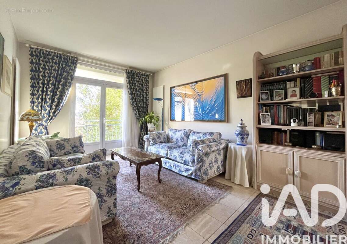 Photo 3 - Maison à ISSY-LES-MOULINEAUX