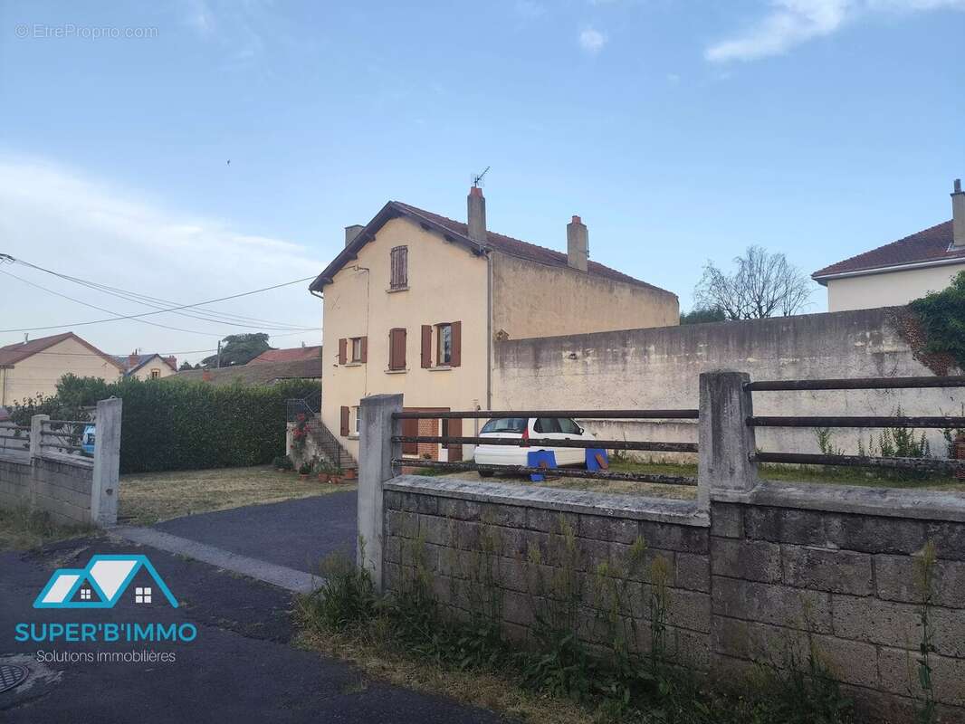 Maison à LANGEAC