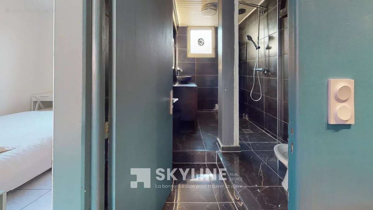 Appartement à MARSEILLE-8E