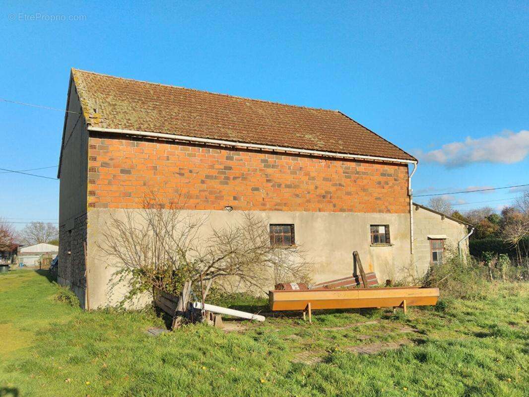 Maison à MONTCHEVRIER