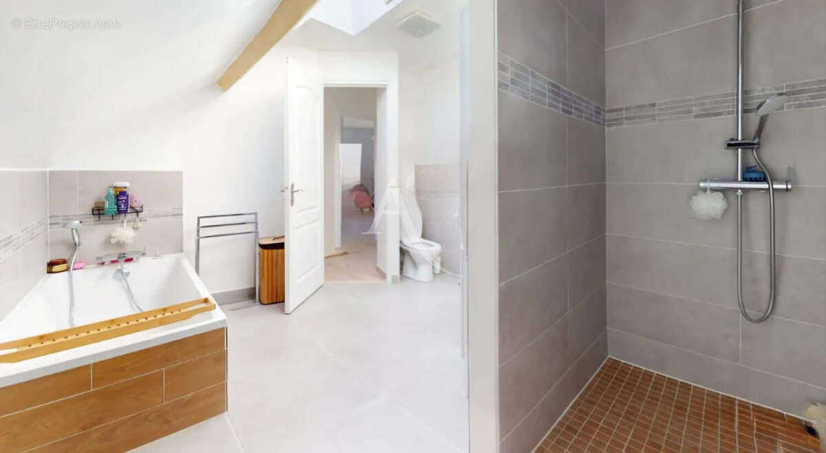 Maison à VILLEMOMBLE