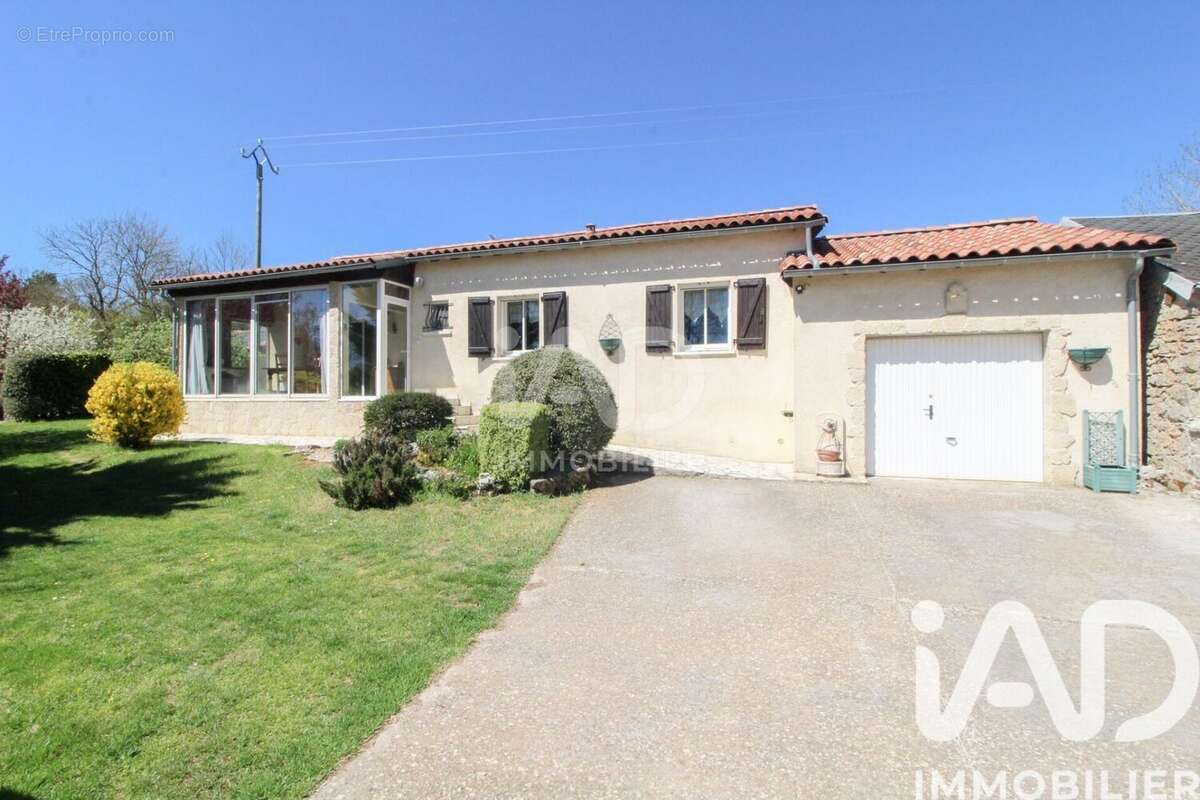 Photo 1 - Maison à NANT