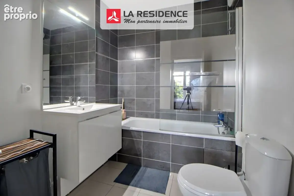 Appartement 4 pièces 84 m² à vendre à Villepreux (78450) - photo 6