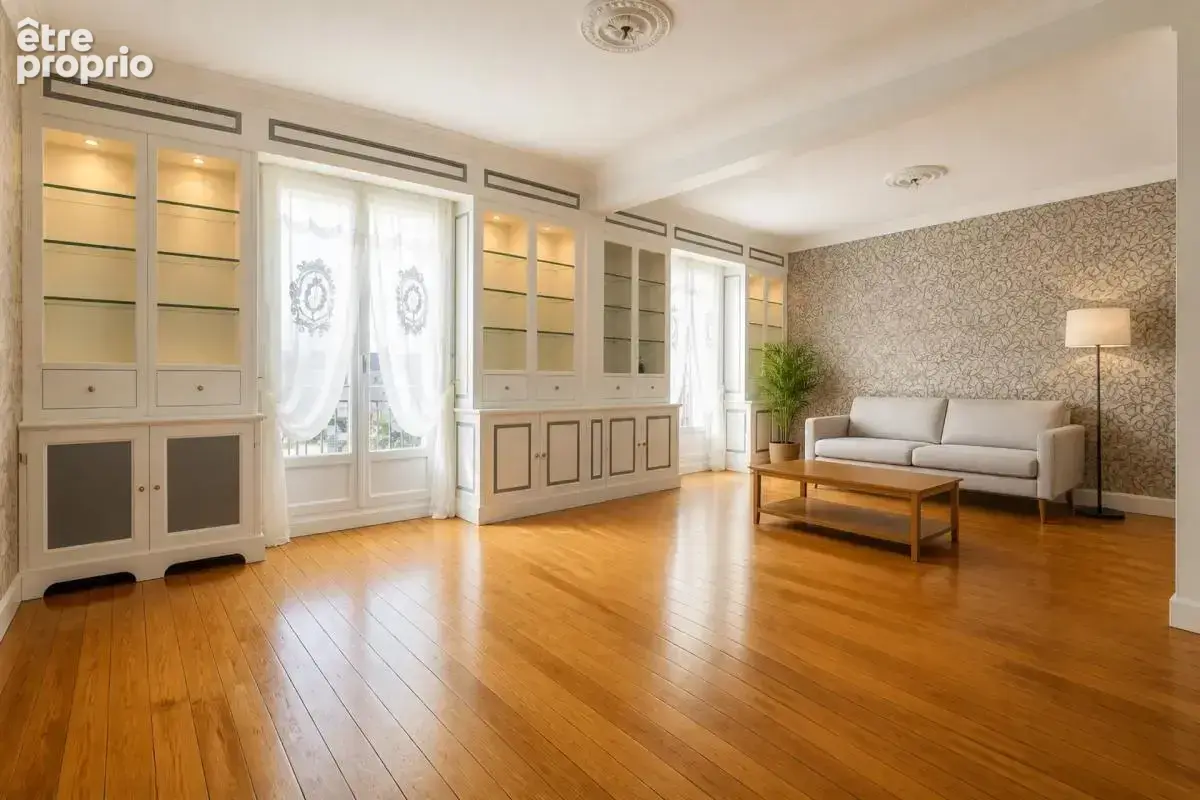 Appartement de 5 pièces de 110 m² YVETOT - photo 1