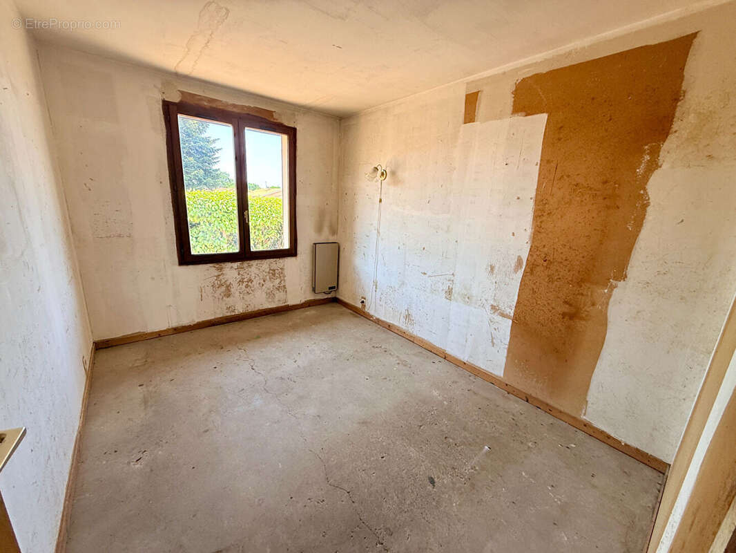 4 chambres dans environnement calme - photo 12