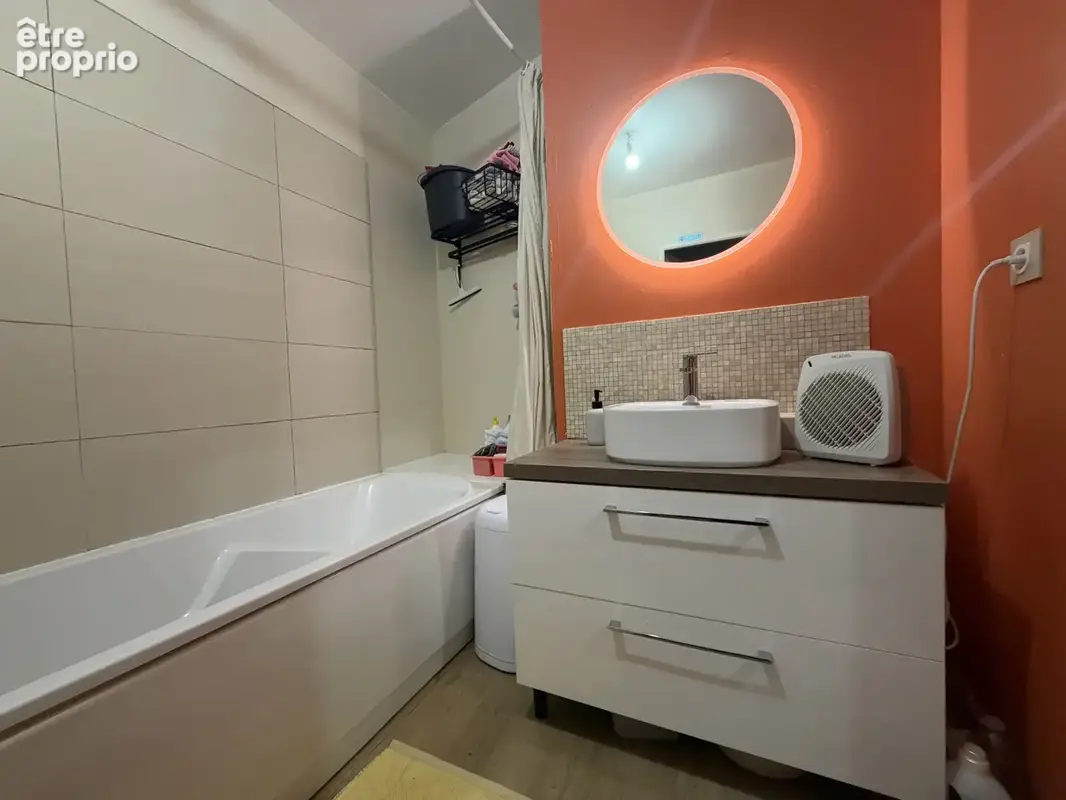 Appartement 3 pièces balcon garage 82m2 proche parc Léo Lagrange - photo 9