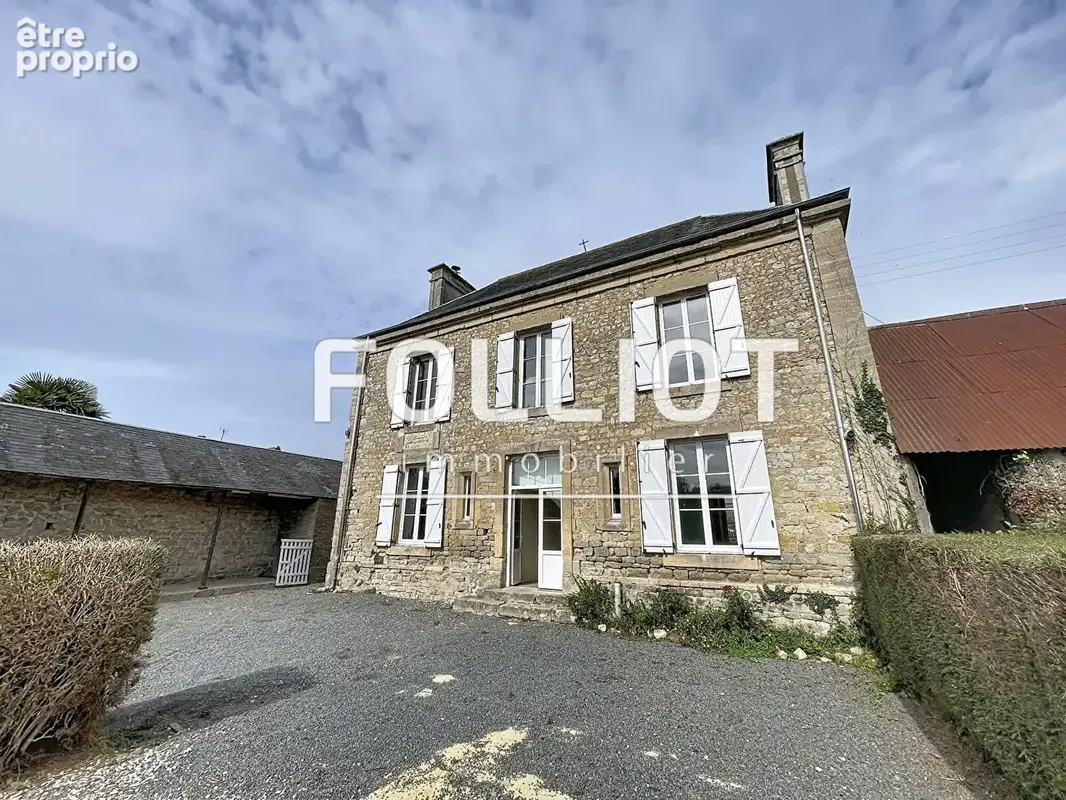 Maison Carentan Les Marais 5 pièce(s) 120 m2 - photo 2