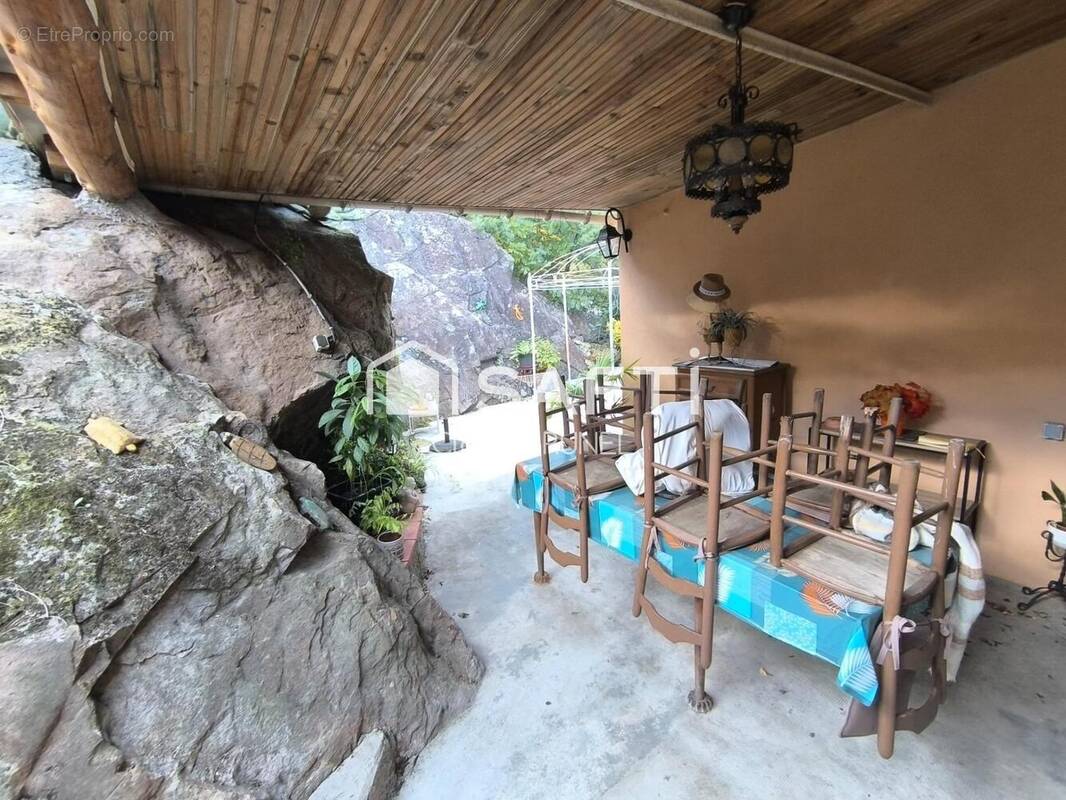 Photo 1 - Maison à ROBIAC-ROCHESSADOULE