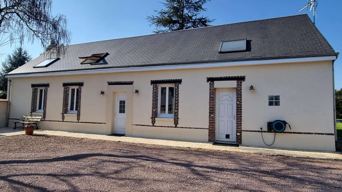 Maison à ILLIERS-COMBRAY