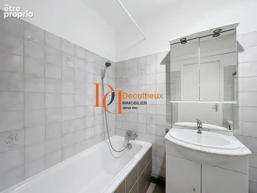 Appartement 66 m² à Villeurbanne  - photo 8