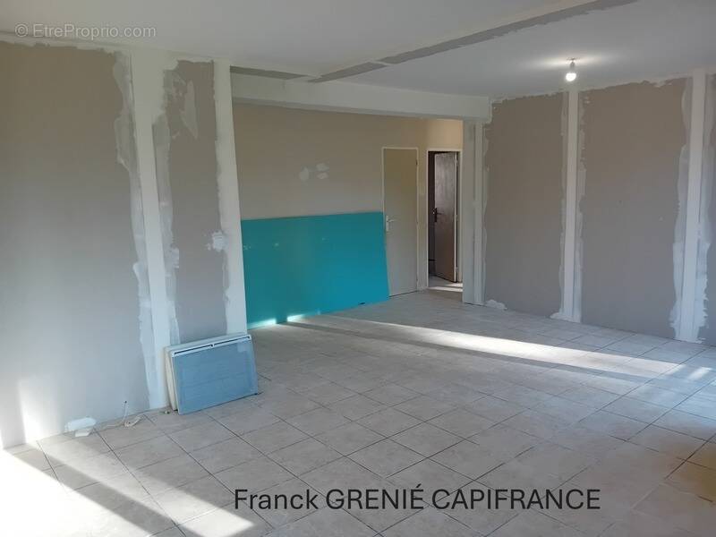 Appartement à BRIGNOLES