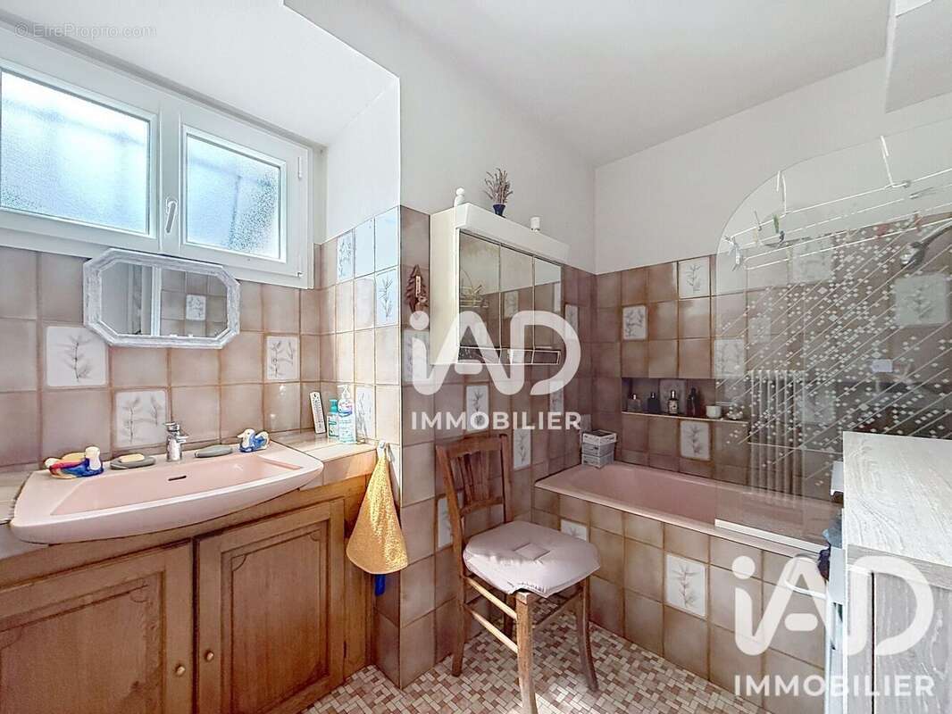 Maison 77 m² à Lixy  - photo 9